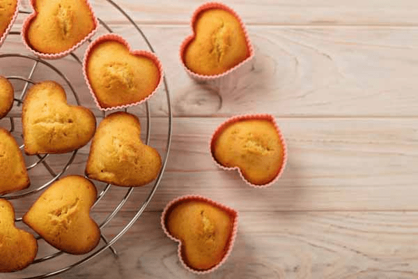 شیرینی قلبی شکل