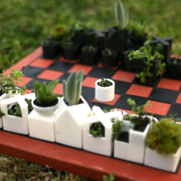 سازه شطرنج و گلدان سه بعدی 